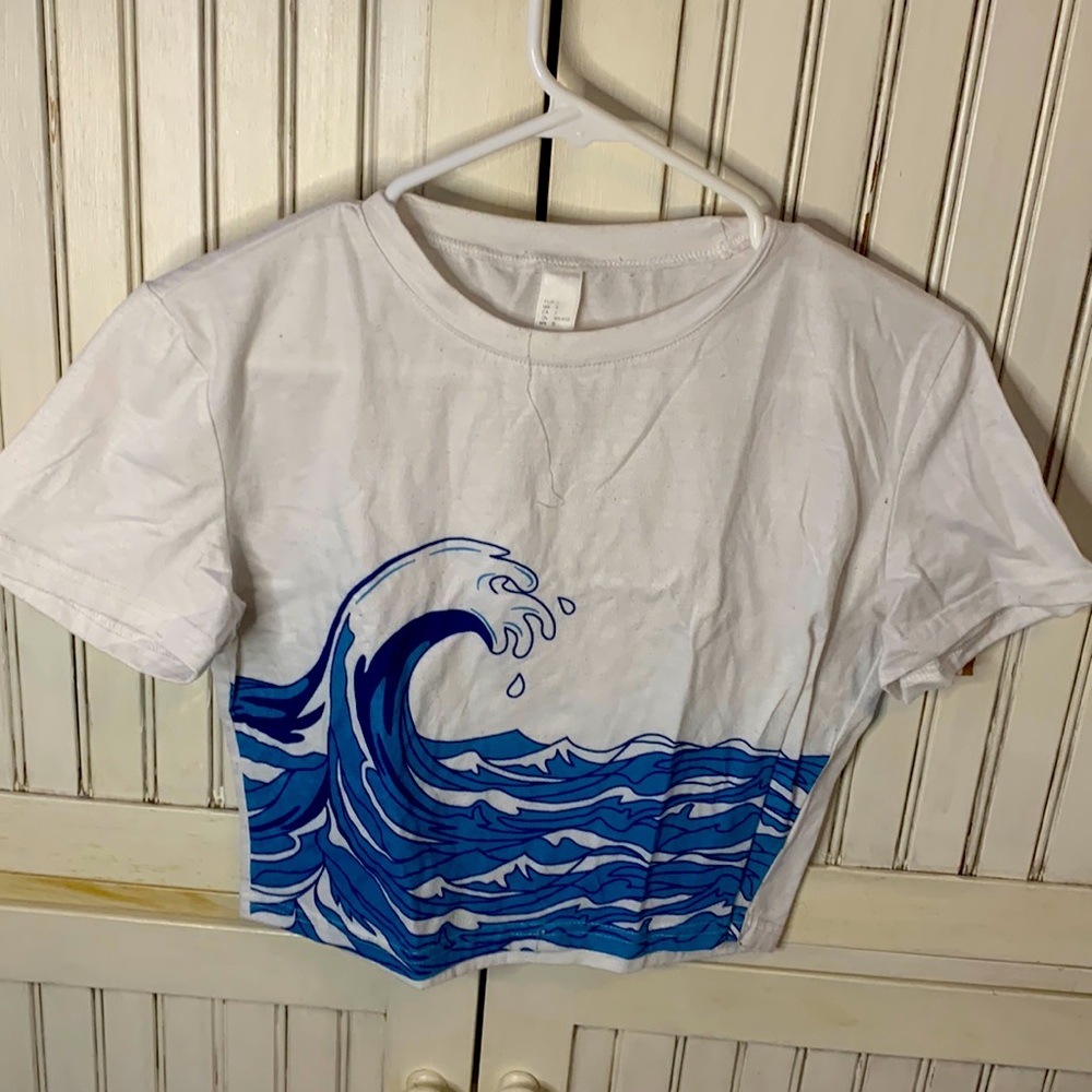 blue waves cropped tshirt